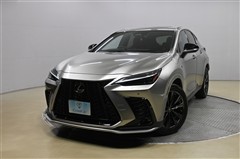 レクサス　NX450h+ Fスポーツ