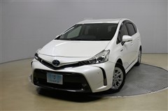 プリウスアルファ S