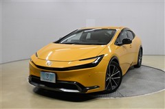トヨタ　プリウス Z