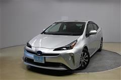 プリウス Sセーフティープラス 2