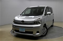 ヴォクシー X Lエディション