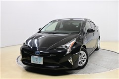 トヨタ プリウス Sセーフティープラス
