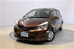 ヴィッツ F シエル