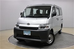 タウンエースバン DX