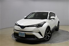 トヨタ　C-HR G LEDエディション