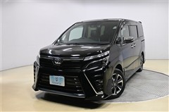 トヨタ　ヴォクシー ZS キラメキ3