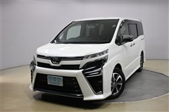 トヨタ ヴォクシー ZS キラメキ3