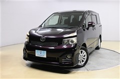 トヨタ ヴォクシー Z