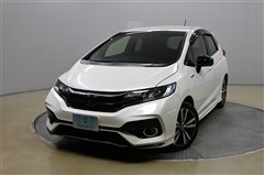 ホンダ フィットHEV S ホンダセンシング