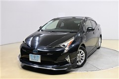 トヨタ プリウス Sセーフティープラス