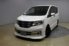 日産 セレナオーテック ライダー S-HEV