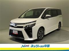 トヨタ　ヴォクシー ZS 7ニン