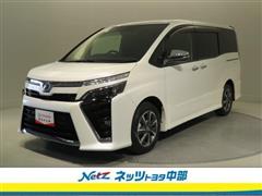 トヨタ　ヴォクシー ZS