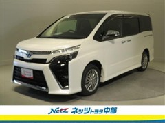 ヴォクシーHV ZSキラメキ3 7ニン