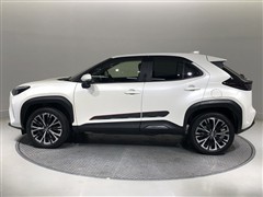 ヤリスクロス HV Z