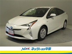 プリウス S セーフティープラス