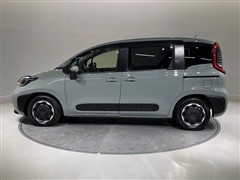 シエンタ HV Z 7ニン