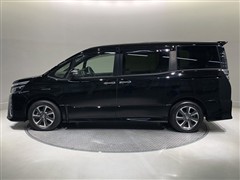 ヴォクシー ZSキラメキ3 7ニン