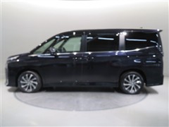 ヴォクシーHV S-Z 7ニン