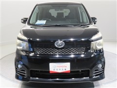 ヴォクシー ZS 8ニン