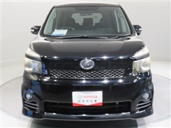 ヴォクシー ZS 8ニン