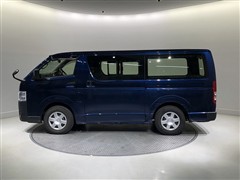 ハイエースV DX