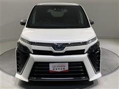 ヴォクシーHV ZSキラメキ 7ニン