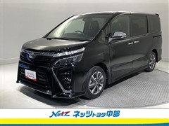 トヨタ　ヴォクシー ZSキラメキ3 7ニン