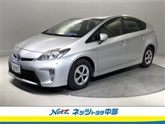 トヨタ プリウス S