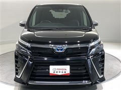 ヴォクシーHV ZSキラメキ3 7ニン