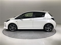 ヴィッツ GRスポーツ 5MT