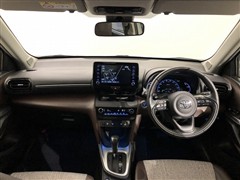 ヤリスクロス HV Z