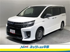 トヨタ ヴォクシーHV ZSキラメキ2 7ニン