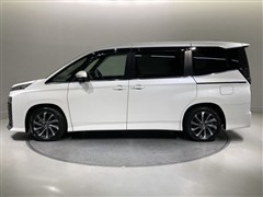 ヴォクシーHV S-Z 7ニン