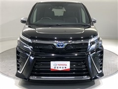 ヴォクシーHV ZSキラメキ3 7ニン