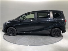 シエンタHV Gセーフティed2 7ニン