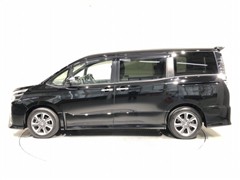 ヴォクシー ZSキラメキ3 7ニン