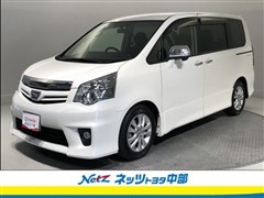トヨタ ノア Si 7ニン