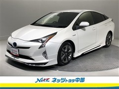 トヨタ プリウス S ツーリングセレクション