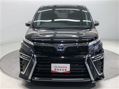 ヴォクシーHV ZSキラメキ3 7ニン