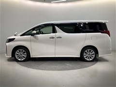 アルファード 2.5S 8ニン