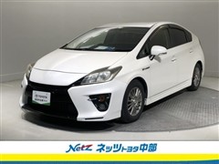 トヨタ プリウス Sツーリング G's