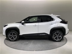 ヤリスクロス HV Z