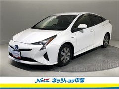 プリウス S