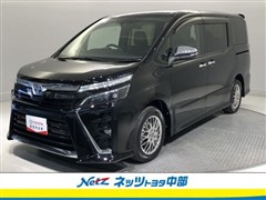 ヴォクシーHV ZSキラメキ3 7ニン
