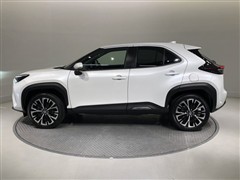 ヤリスクロス HV Z