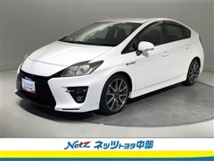 トヨタ プリウス Sツーリング G's