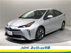 トヨタ プリウス A プレミアムツーリング