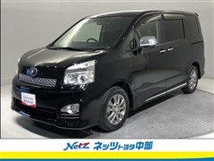 トヨタ ヴォクシー ZSキラメキ3 7ニン
