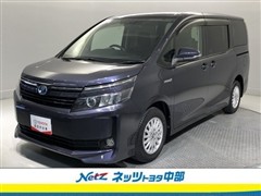 トヨタ ヴォクシーHV V 7ニン